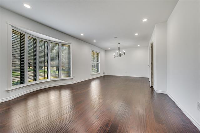 Building Photo - 3709 Peter Pan Dr