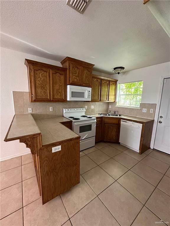 Building Photo - 107 S Ridge Ln