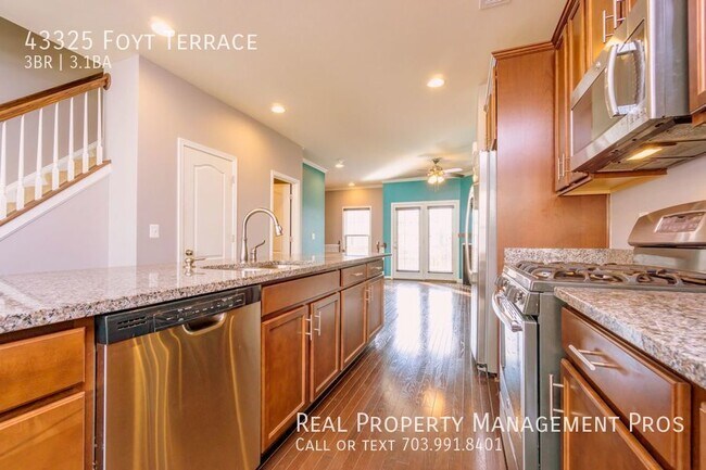 Photo - 43325 Foyt Terrace Townhome