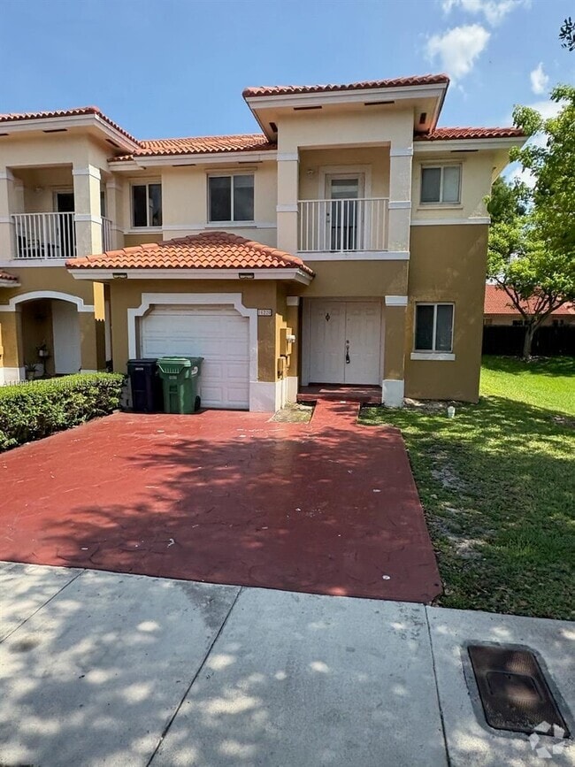Building Photo - 16220 SW 57th Ln