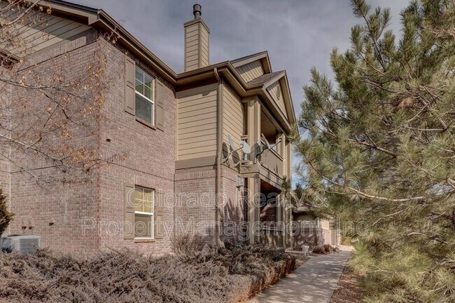 Foto del edificio - 23406 E 5th Pl