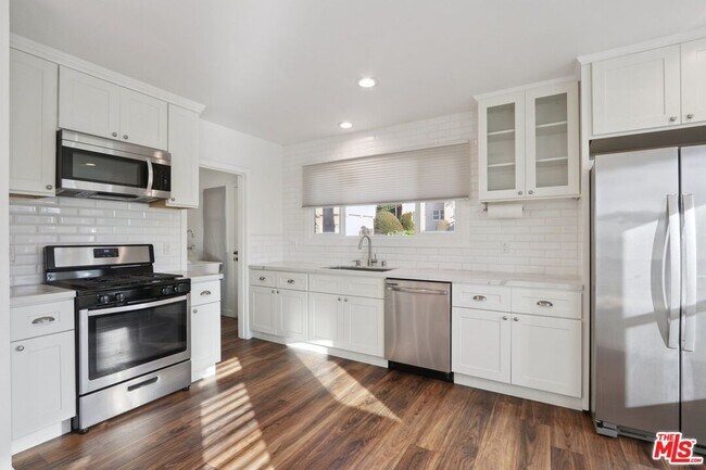 Foto del edificio - 1603 S Ogden Dr