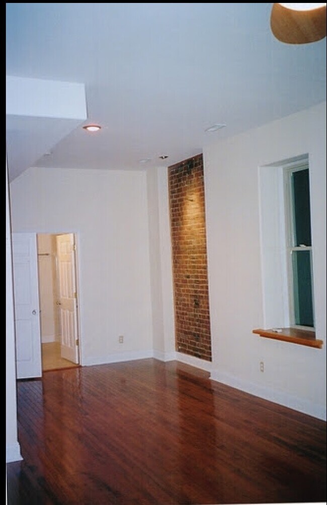Foto del edificio - 2842 Missouri Ave