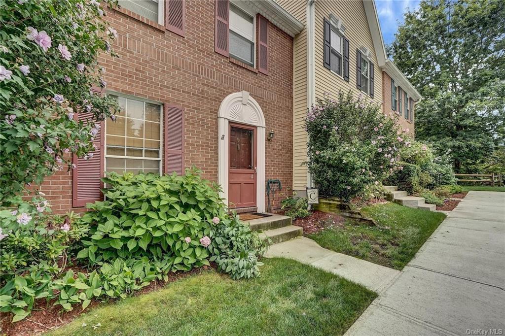 9 Winchester Ave, Peekskill, NY 10566 Condo for Rent in Peekskill, NY