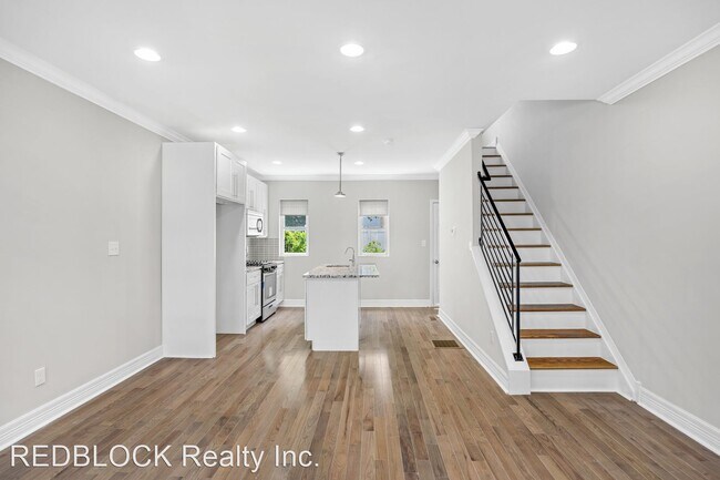 Building Photo - 3 br, 2 bath House - 1920 CAMBRIDGE ST