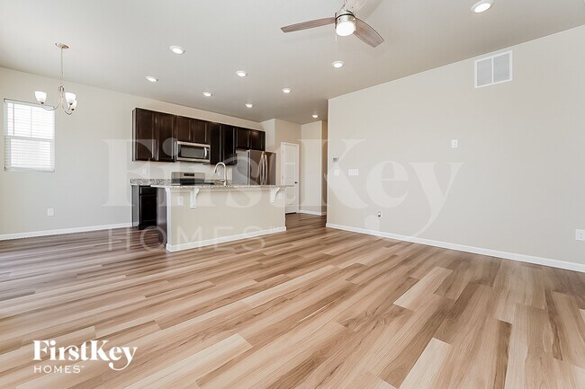 Foto del edificio - 1902 Villageview Ln