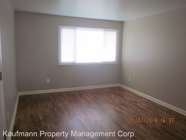 Building Photo - 4905 Northcrest Dr