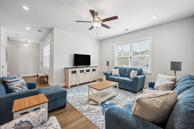 Foto del edificio - 13160 Ocean Hwy