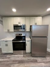 Building Photo - 90 Winthrop Shore Dr