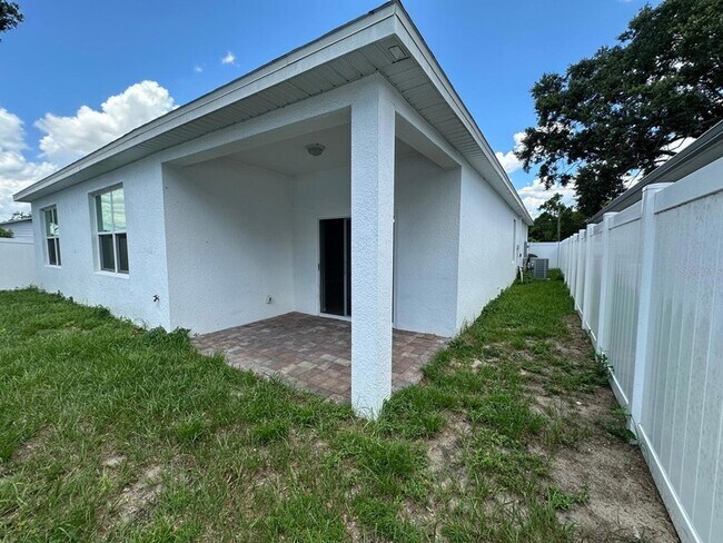 Foto del edificio - 117 Murphy St