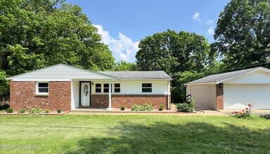 Building Photo - 1376 Kings Church Rd