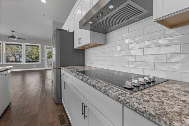 Foto del edificio - 3-Bedroom Home in East Nashville- Ready Im...