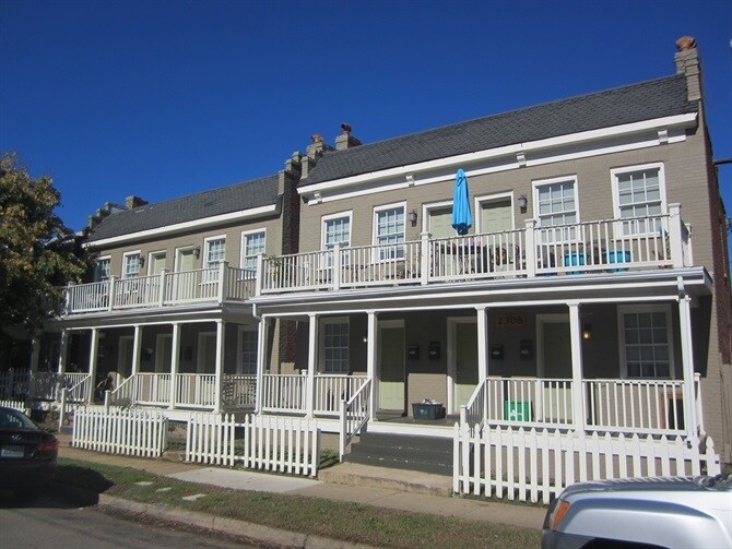 Building Photo - 2306-2310 Parkwood Ave