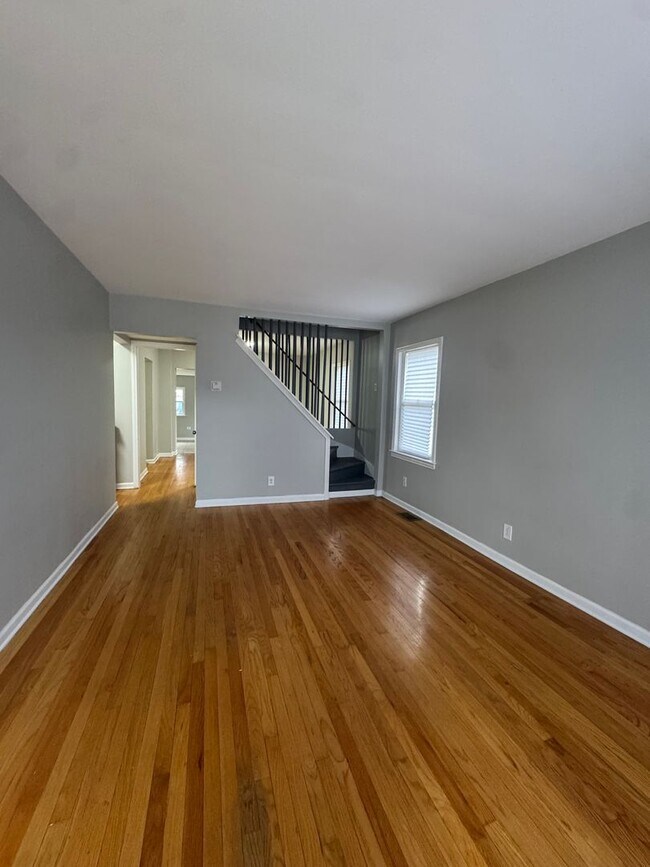 Foto del edificio - 3 Bedroom 2 Bathroom House in Calumet City !!!! A MUST SEE!