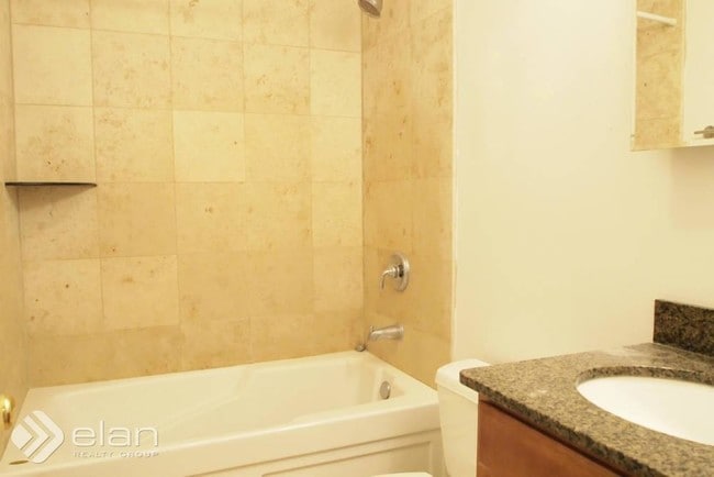 Building Photo - 5232 N Campbell Ave