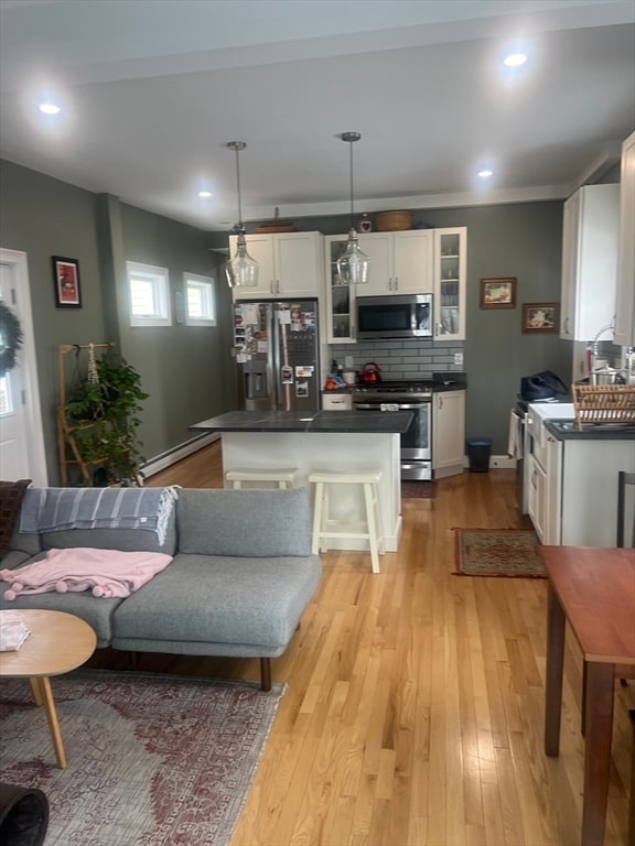 Building Photo - 148 W Foster St