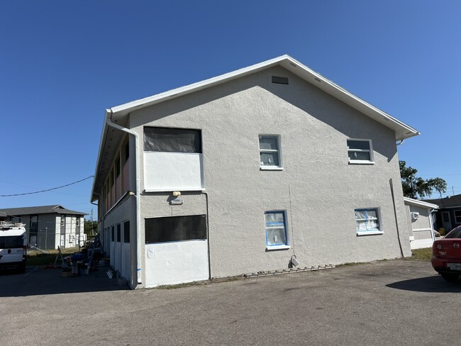 Building Photo - 11431 Char Ann Dr