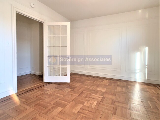 Foto del edificio - 615 Fort Washington Avenue
