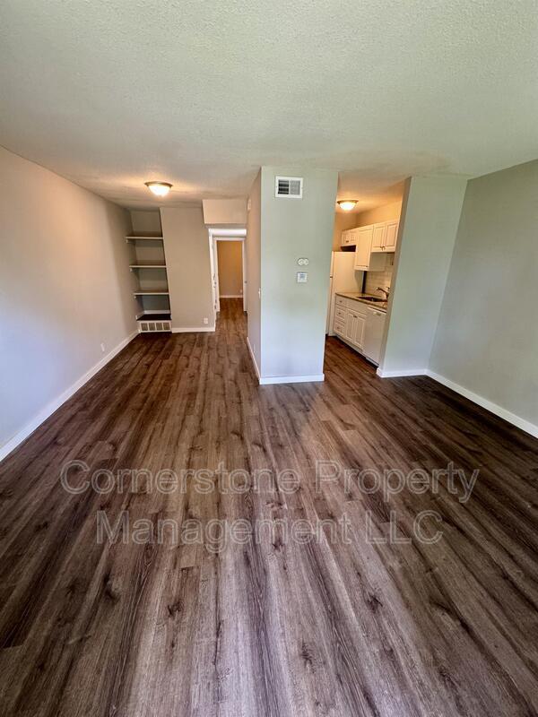 Building Photo - 2505 Bremer Drive