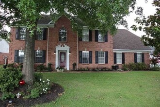 Building Photo - 9730 Lakeland Hills Cove