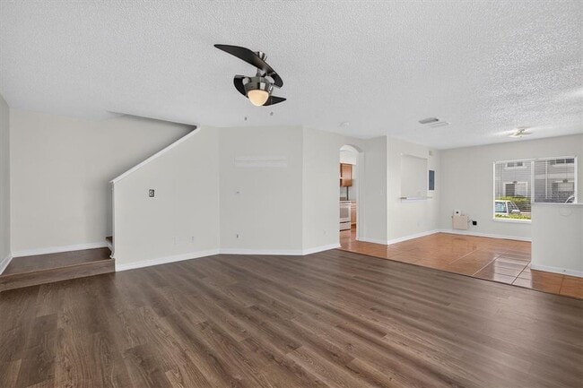 Building Photo - 4110 Waterside Island Ct