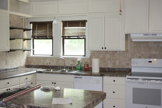 Building Photo - 2509 21st St