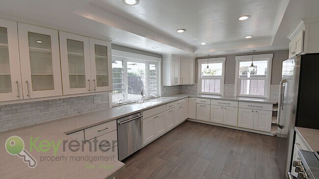 Building Photo - Monarch at Carmel Valley| Direct access (~ 5-6 minutes) to SR-56 and I-5| San Diego's most sought...