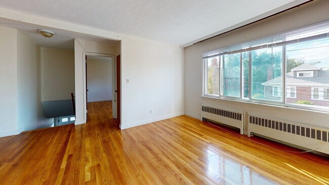 Foto del edificio - 254 Corey Rd