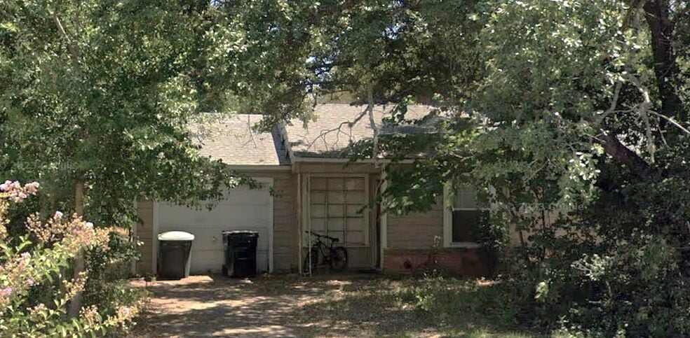 Building Photo - 708 Inlow Blvd