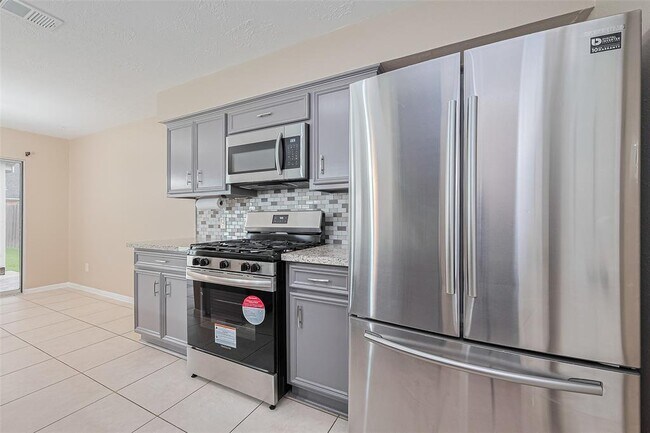 Foto del edificio - 8714 Ashlawn Dr