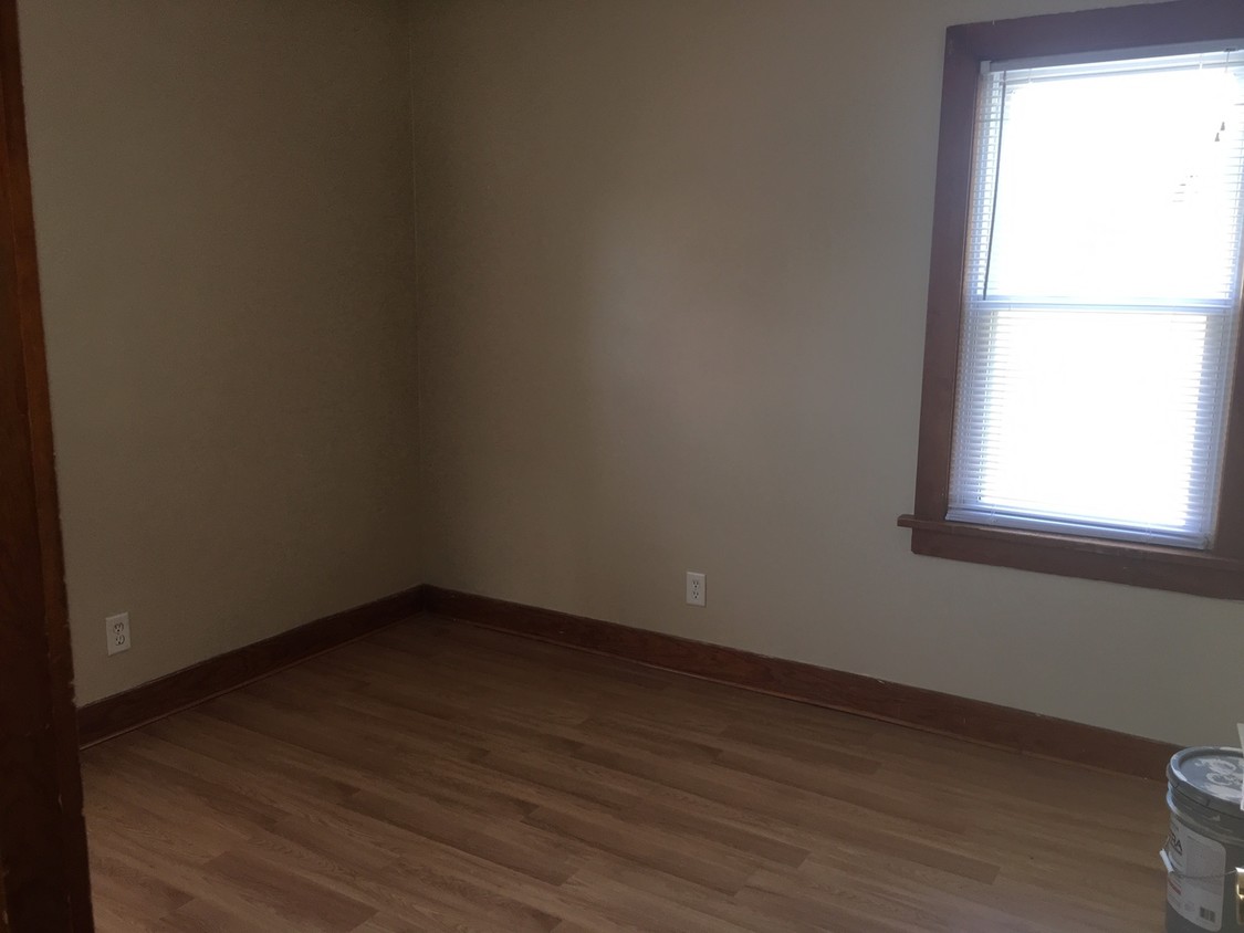 Foto principal - 1032 W Dakota St