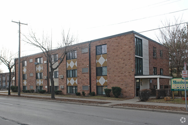 Building Photo - Pillsbury Avenue Apartments