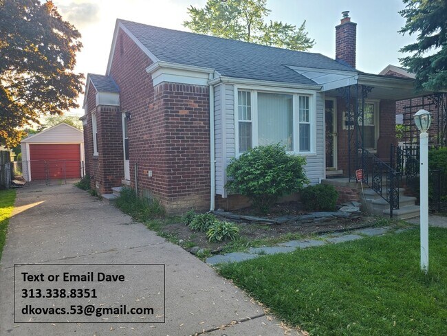 Foto del edificio - 3734 Roosevelt St