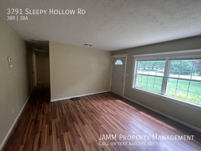 Building Photo - 3-Bedroom Ranch in Brunswick!