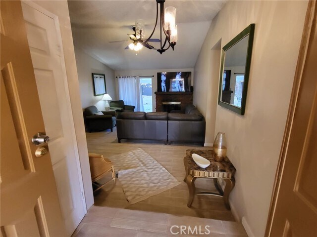 Foto del edificio - 44025 Glenraven Rd