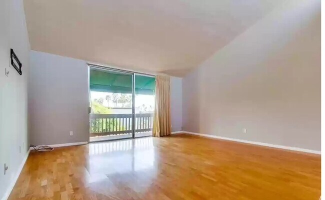 Foto del edificio - 837 Cowper St