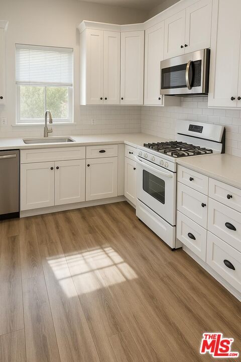 Foto del edificio - 1334 W 22nd St