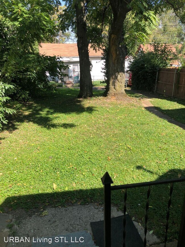 Building Photo - 2 br, 1 bath House - 4223 Bingham Ave