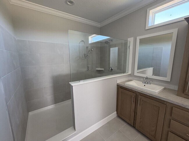 Building Photo - 1006 Morgan Jones Dr