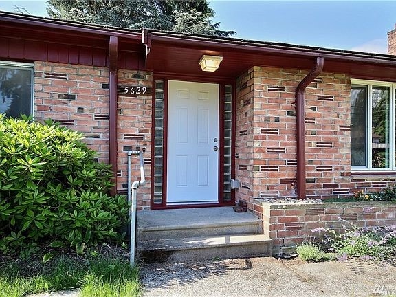 Photo - 5629 S Bangor St (Seattle, WA)