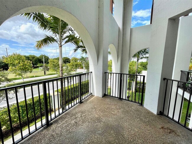 Foto del edificio - 10600 NW 88th St