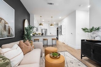 Building Photo - Bexley at Left Bank