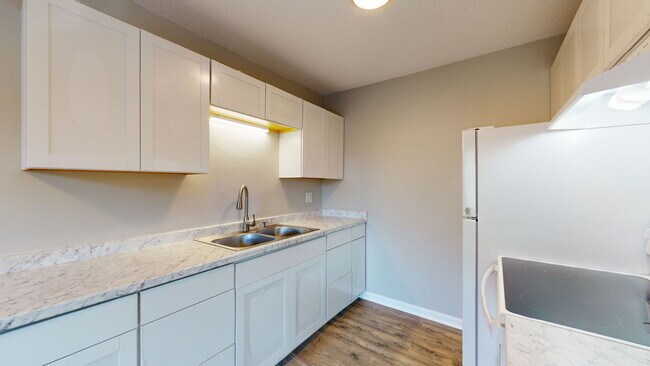 Building Photo - 3005 Caldwell Ct