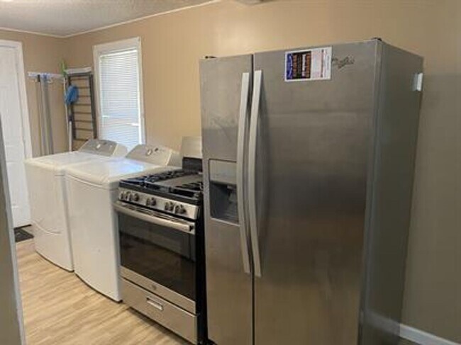 Foto del edificio - Rental in Lyons, KS