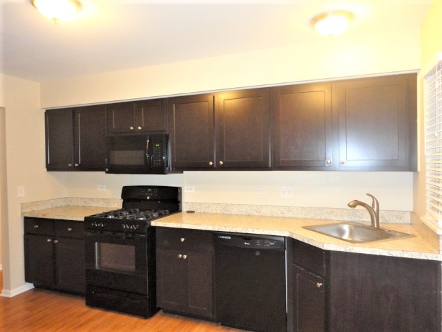 Foto del edificio - 1446 N Blackhawk Circle