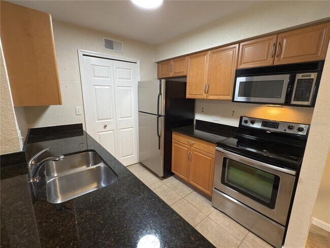 Foto del edificio - 3261 Haviland Ct