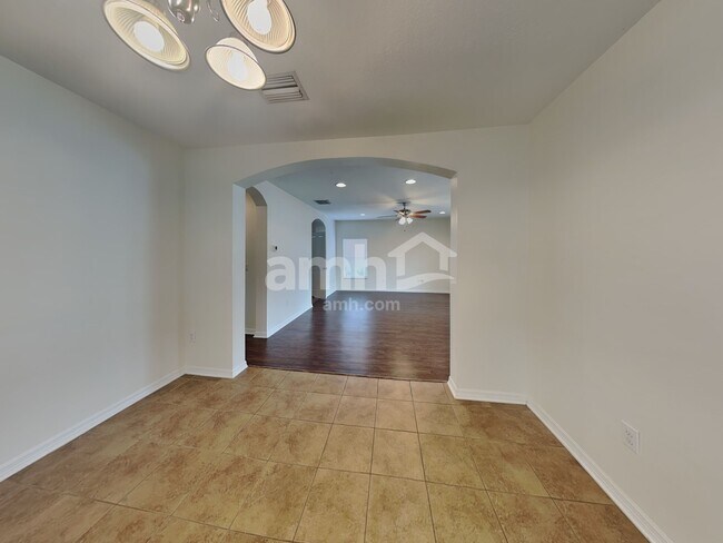 Foto del edificio - 12520 Belcroft Dr