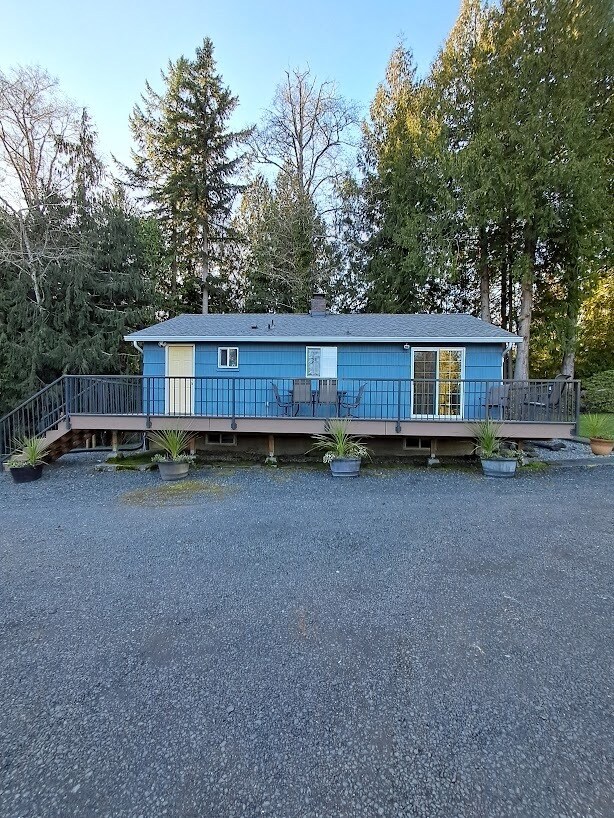 Building Photo - 3911 NE Rova Rd