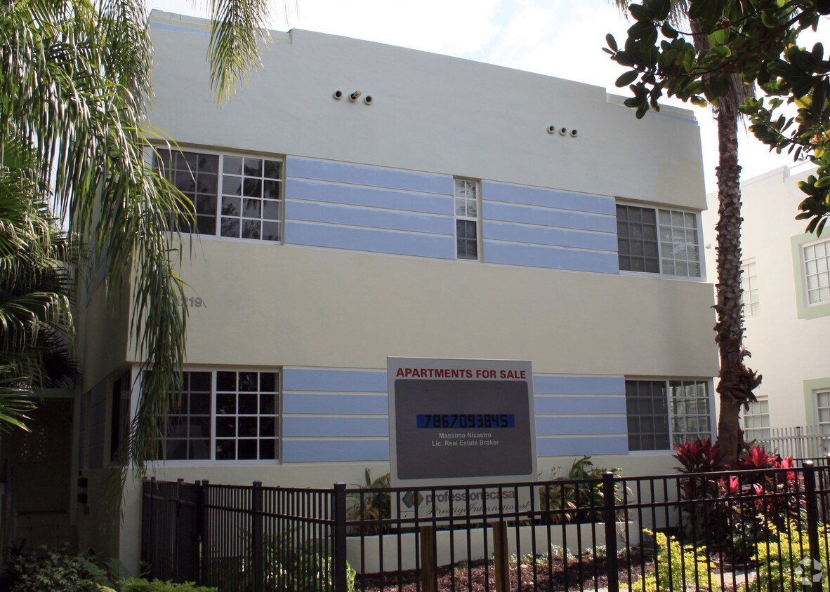 Foto principal - 1219 Meridian Ave