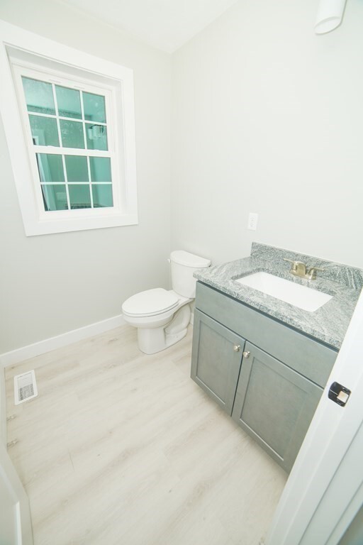 Foto del edificio - 691 Wareham St